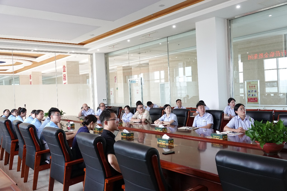 實踐團(tuán)指導(dǎo)教師張洪瑞以.png 實踐團(tuán)指導(dǎo)教師張洪瑞以.png